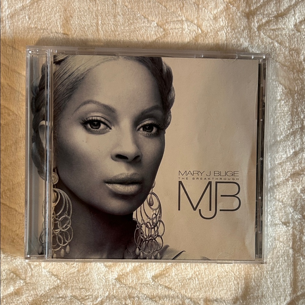 MARY J BLIGE - The Breakthrough Album